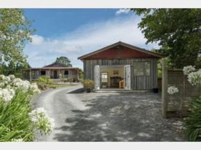 Creek Retreat, Warkworth